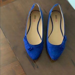 Worn a lot really loves.